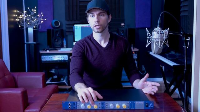 Did Focusrite Make The Perfect Microphone Preamp?! ISA TWO Channel Unboxing and Review! смотреть онлайн