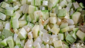 Кабачковая икра без моркови с томатной пастой