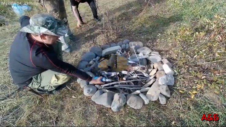 УРА! Начинаем строить избу! Сооружаем кострище! 20.02.2022