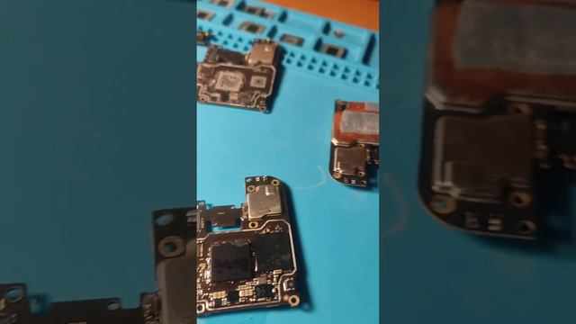 Poco X3 Pro не включается не заряжается, часть 4 смотреть онлайн