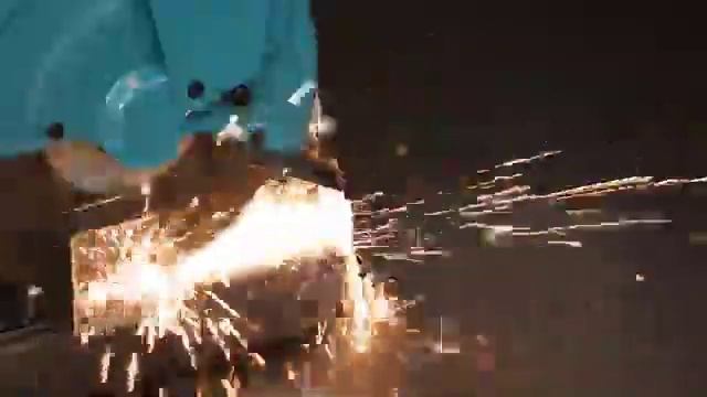 Portable Cut-off - LW1401 смотреть онлайн