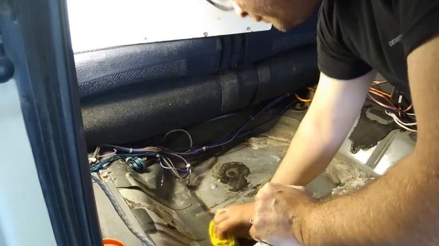 Вибро-шумоизоляция, Конденсат в багажнике, устранение причины. смотреть онлайн