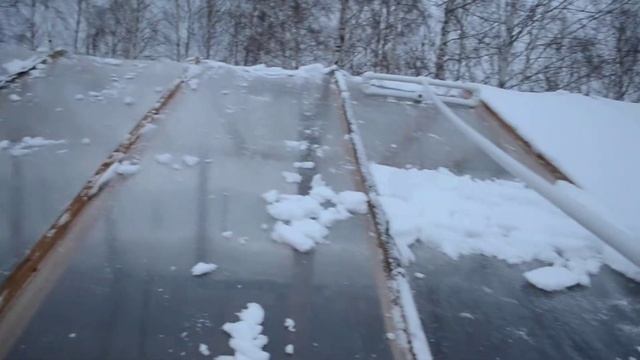 КАК ЛЕГКО СЧИСТИТЬ СНЕГ С ТЕПЛИЦЫ!