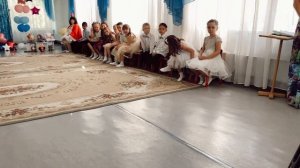 Танец на выпускном «Лялечка в конвертике» Муз.рук. Ванчаева Ю. А.