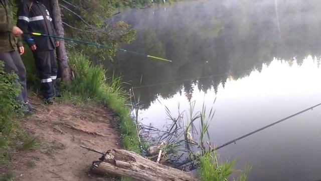 Рыбалка рано утром... смотреть онлайн