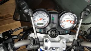 Заводим после зимы Honda CB600F Hornet, давление в шинах, свечи