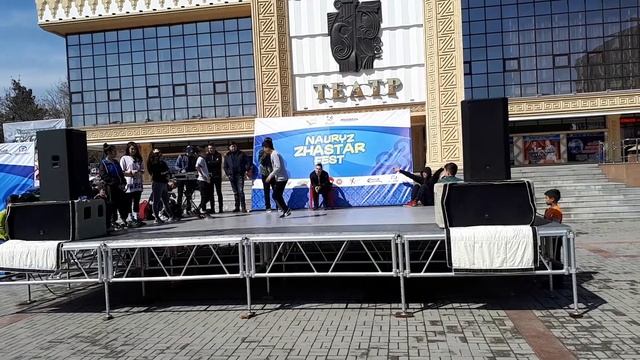 23.03.2018 ZhastarFest bboy Bars (Untitles crew) vs bboy Dendy (Avangard) смотреть онлайн