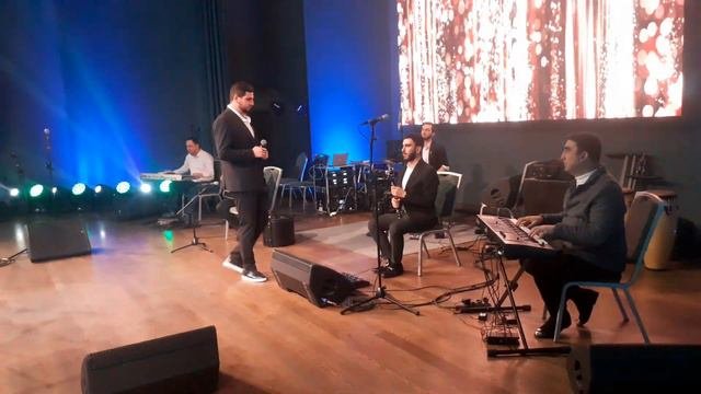 Karen Avagyan(dhol) Vahan Zakarian (klarnet) Norayr Stepanyan Arshak Stepanyan BIG STAR BAND