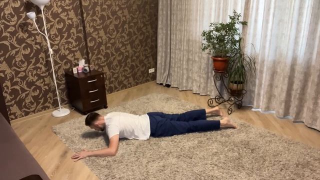Укрепление спины в домашних условиях, если нет возможности пойти в зал.