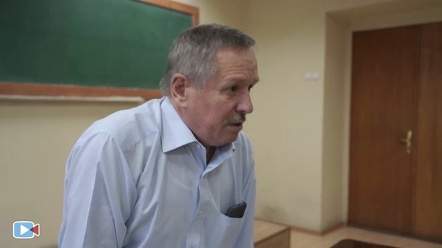 КОРОЧЕ ГОВОРЯ, ПРЕПОД VS СТУДЕНТ / ПОСПОРИЛ С ПРЕПОДОМ