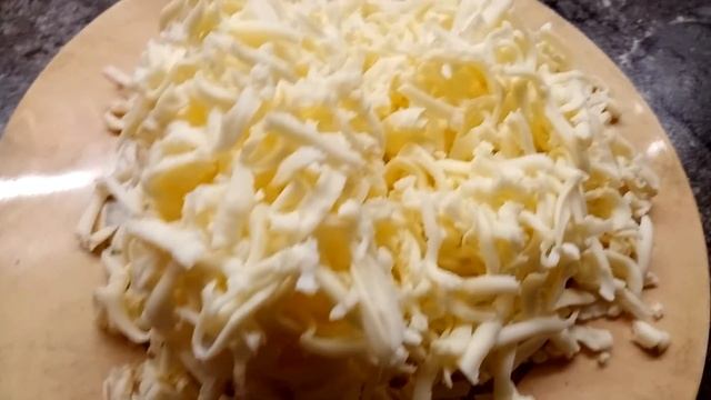 ТЕПЛЫЙ САЛАТ С КУРИНЫМИ ГРУДКАМИ ПОД СОУСОМ"БРАУН" с овощами и сливочным сыром!НЕВЕРОЯТНО ВКУСНО!