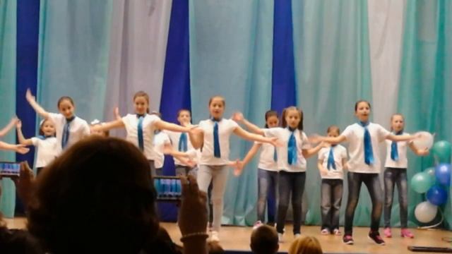 Танец "Птица счастья завтрашнего дня"