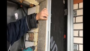 Выносим дверь на фасад