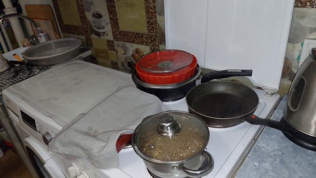 ДЕЛА НА КУХНЕ |много готовки уборка кухни! смотреть онлайн