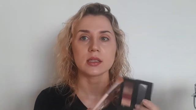 КАК ТЕНЯМИ УБРАТЬ НАВИСШЕЕ ВЕКО
