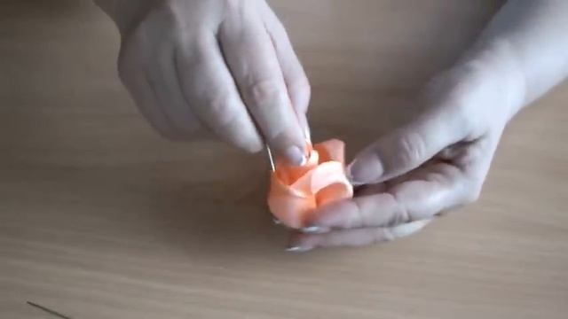 Цветок из атласных лент за 5  мин просто быстро красиво