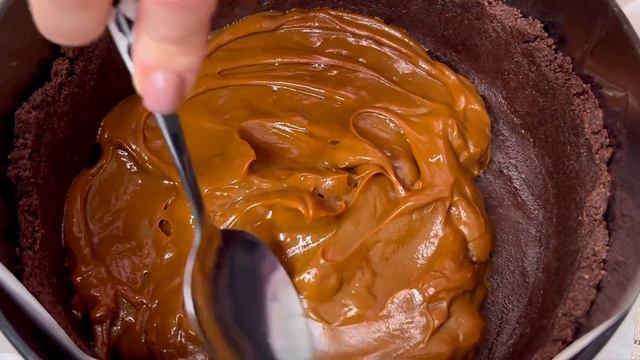 KUCHEN OHNE OFEN in 10 Minuten! Der beste Kuchen was ich je gegessen habe! смотреть онлайн