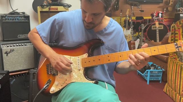 Fender Stratocaster Classic Floyd Rose 1992 смотреть онлайн