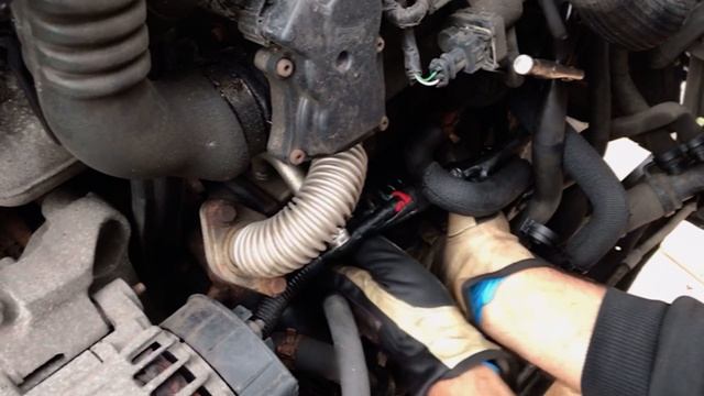 Change Motor Starter on Renault Trafic смотреть онлайн