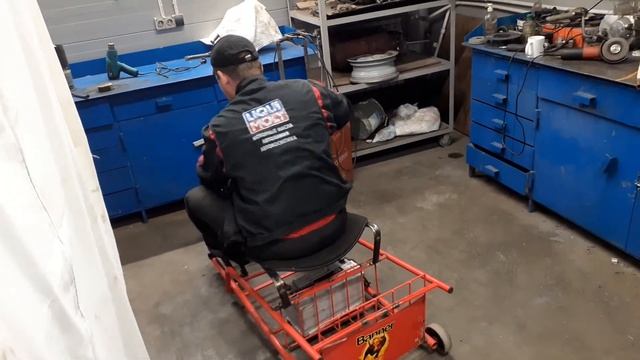 задний ход на стартере смотреть онлайн