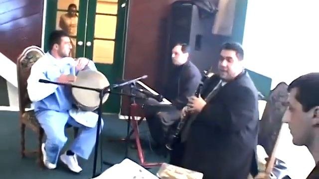 Юра Сумгаитский кларнет  Серго Адиханян дхол  -   Румба Пятигорск 2005