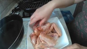 Крылышки куриные на газовом гриле