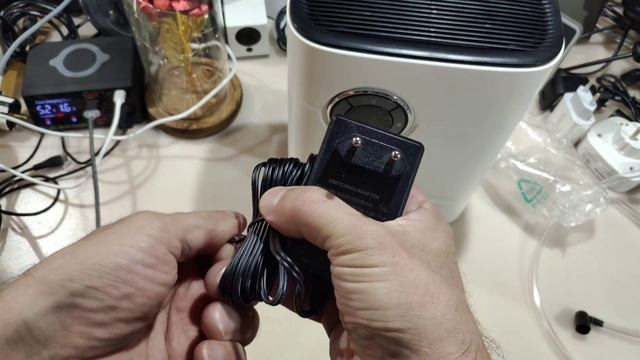 Дегидратор. Прибор удаляющий влагу ИЗ ВОЗДУХА!!! Балкону полегчало :-) Сушка, сушим воздух. смотреть онлайн