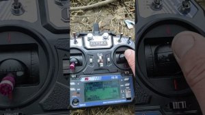 "Тестирование кораблика для рыбалки с GPS-автопилотом TWIN: Запоминание точек и отправка на место"