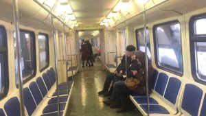 Метровагон 81-740 «Новогодний поезд» #0011