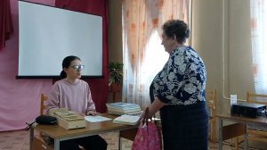 Шуточная сценка "Однажды в библиотеке"