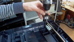 Черный лист с автоподатчика.Kyocera, типа M2535dn/FS-1135MFP/FS-1035/M2035/FS-1130/FS-1024 и т.п.