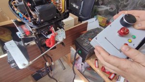 беспроводное управление лодочным мотором