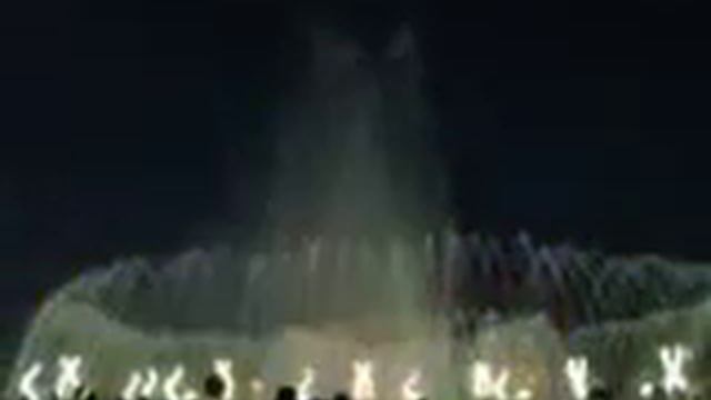 танцующий фонтан в Казахстане в городе Шымкент2 смотреть онлайн