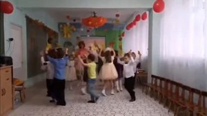 Танец с листочками "Листик-листопад"