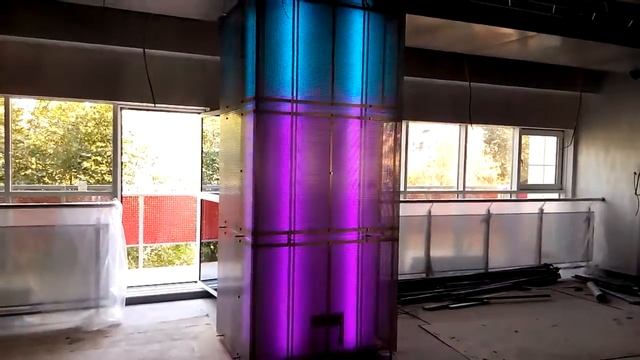 Моя идея с отраженным светом . Динамика с цвет дают интересные варианты . смотреть онлайн