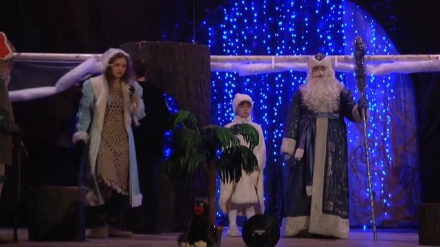 Городской центр культуры приглашает малышей и взрослых на новогоднее представление смотреть онлайн
