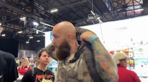 REPTILIUM 2022 / РЕПТИЛИУМ МОСКВА. ВЫГУЛИВАЮ ДИНОЗАВРА !!! САМЫЕ БОЛЬШИЕ ЗМЕИ.  EkzoMania