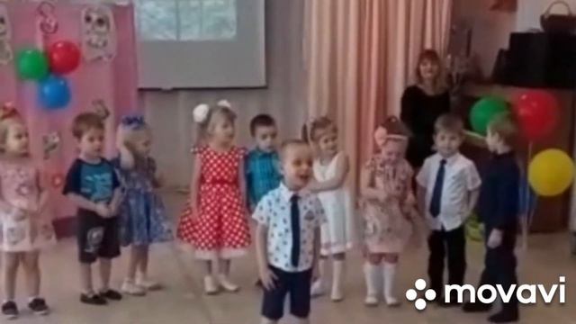 8 марта во 2 младшей группе "Одуванчики" смотреть онлайн