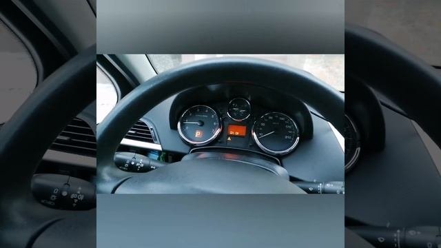 Peugeot 207 изготовление нового ключа с кнопками центрального замка.
