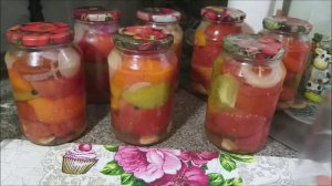 Зачем  стерилизовать банки? А чего без сахара? Ваши банки тоже не лопнут в микроволновке