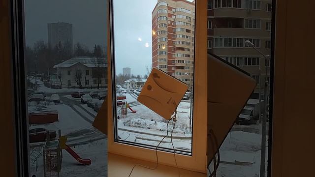 Обзор: Neatsvor W10 - робот мойщик окон смотреть онлайн