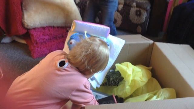 Huggies 1st Post смотреть онлайн