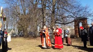 Крестный ход на Светлую седмицу - катавасии Пасхального канона (знаменное пение)