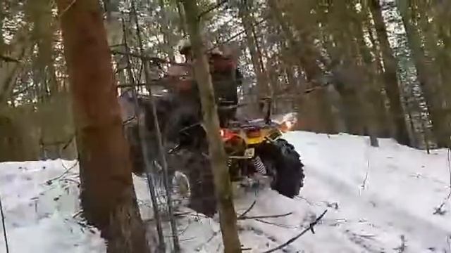 КВАДРОЦИКЛЫ ПО ГЛУБОКОМУ СНЕГУ смотреть онлайн