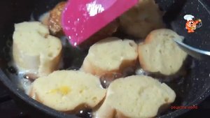 Гренки с яйцом и молоком на сковороде простой сытный рецепт