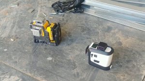 Абзор уровня 3d Dewalt vs kapro 883g