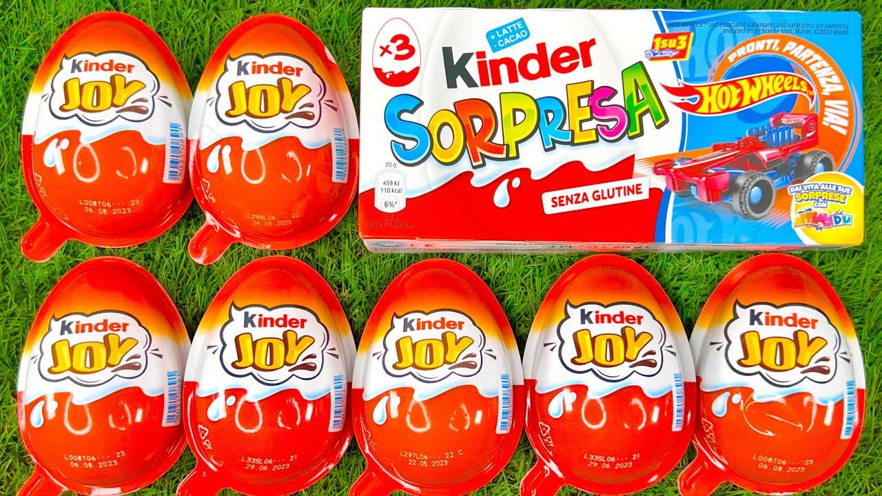 100 Распакованных киндер-сюрпризов! Специальная серия! Много шоколада Kinder Joy смотреть онлайн