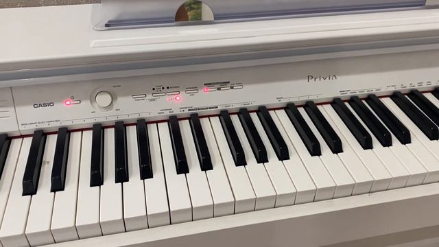Цифровое фортепиано Casio Privia