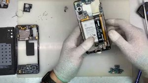 Samsung Galaxy A41 (SM-A415F) - Как разобрать / Замена дисплея (С КОММЕНТАРИЯМИ)