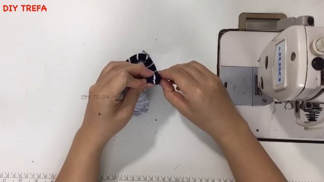 ?Sew this magic headband to a smaller size, there will be a difference/ DIY TREFA смотреть онлайн